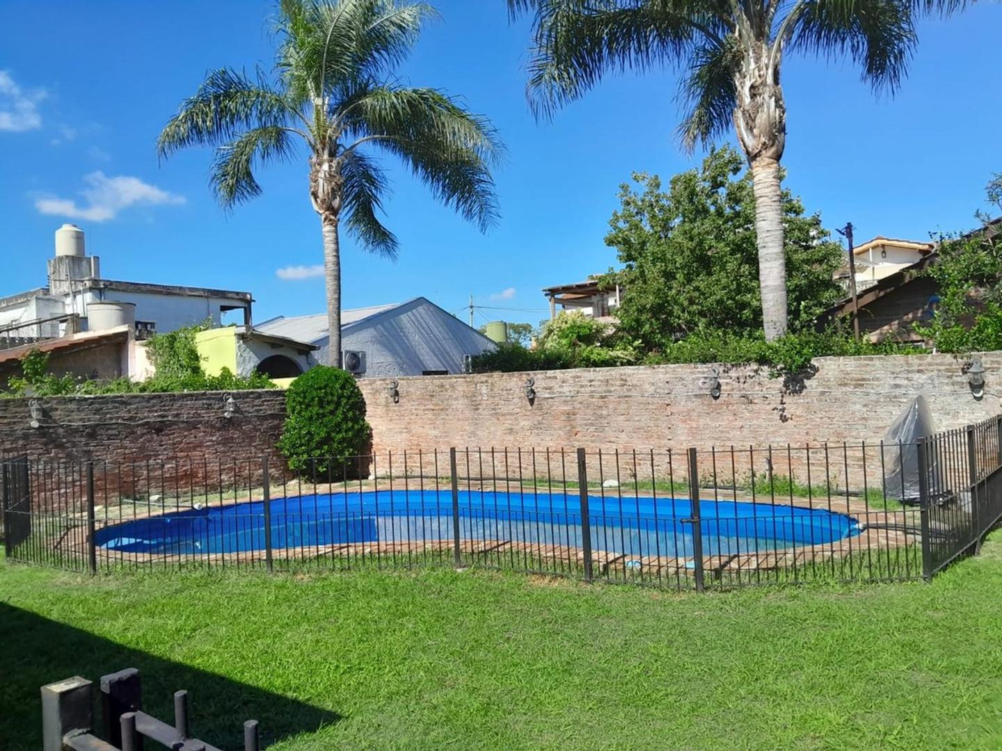 VTA.CASA COCH/PILETA-BOULOGNE-SE ESCUCHAN OFERTAS