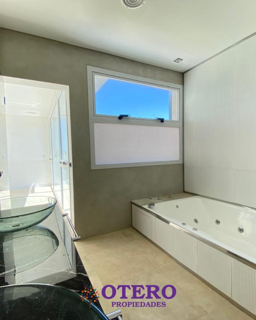 Casa en Venta al Noroeste