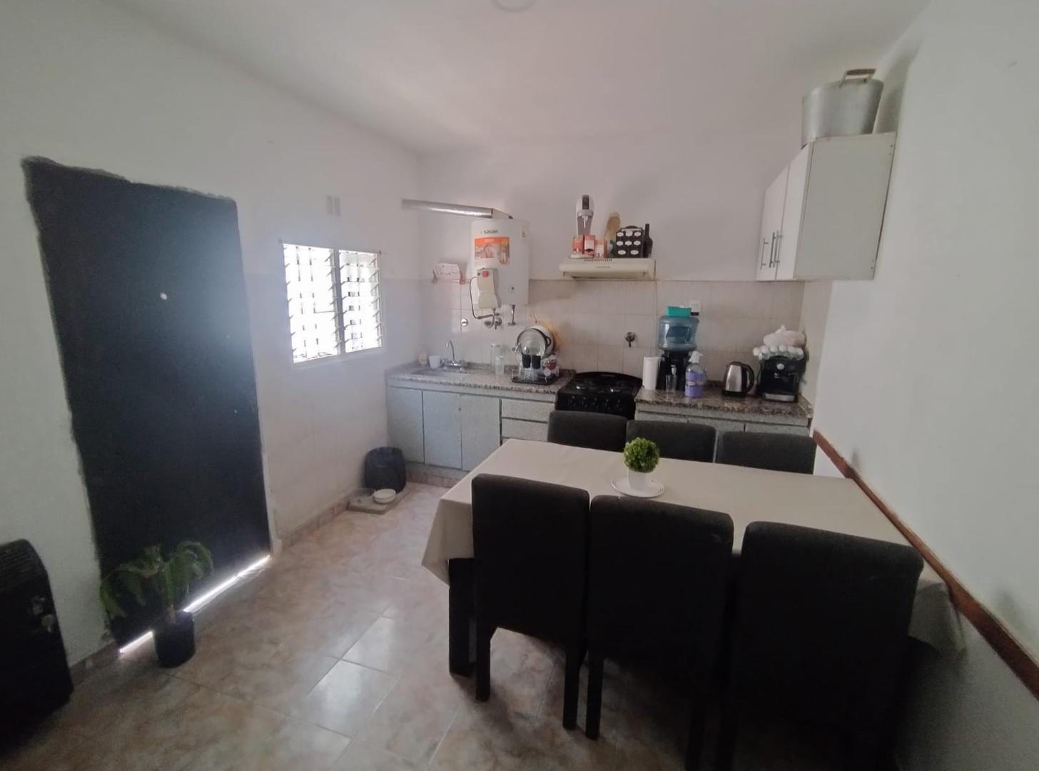 Depto Tipo Casa en Alquiler de 2 ambientes