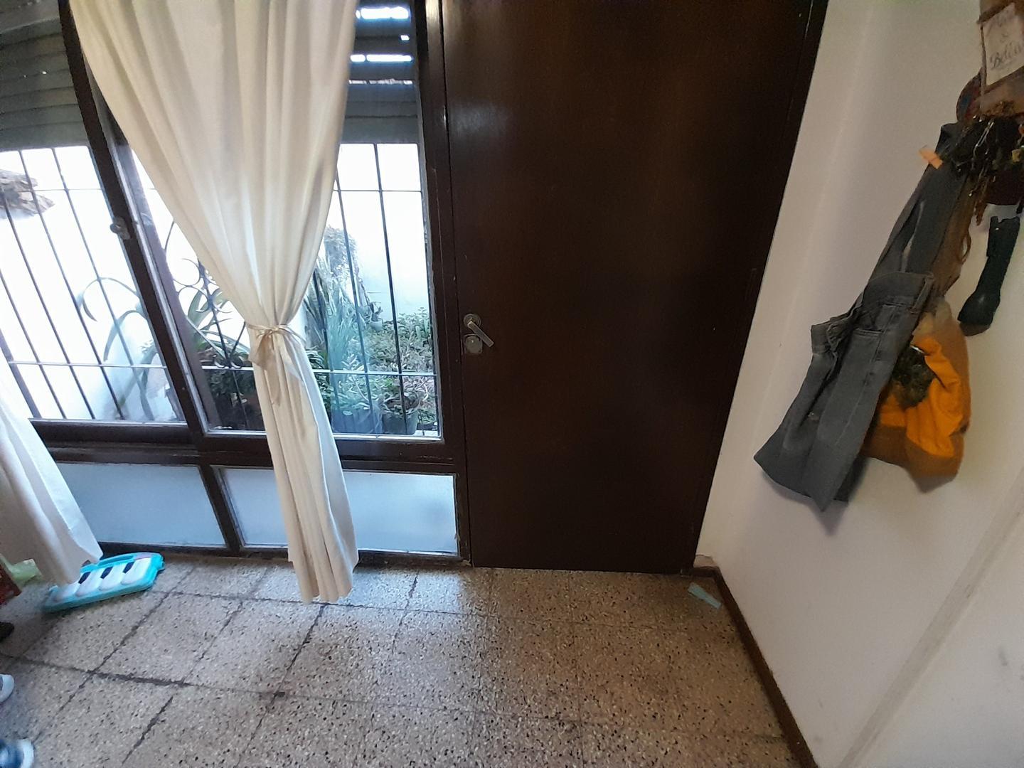 Eufrasio Loza 863 , Piso PB