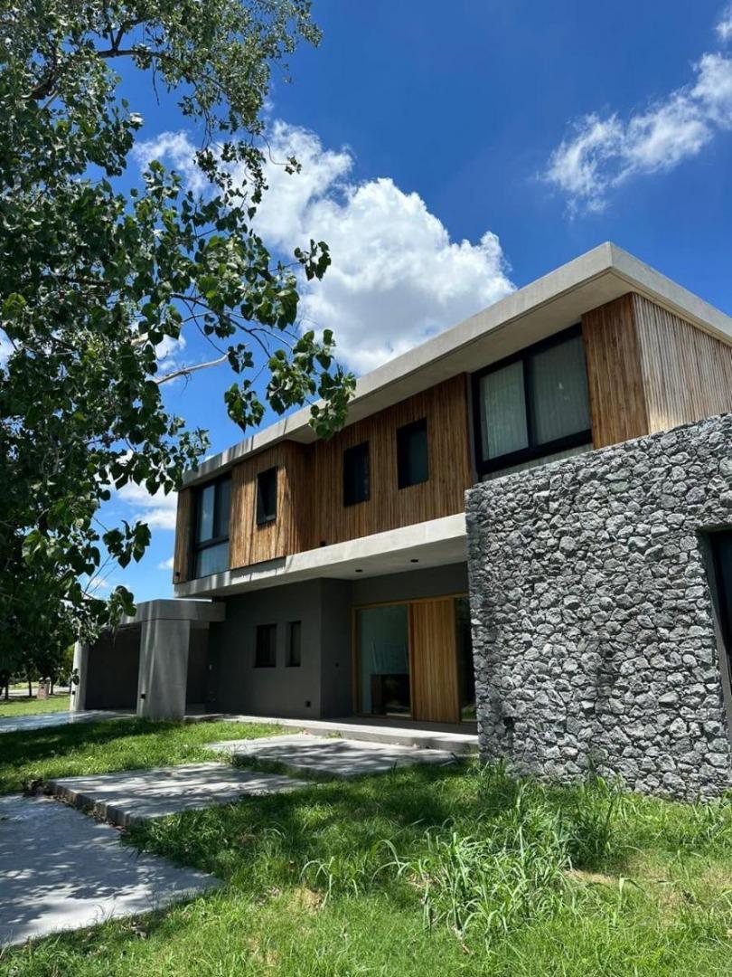 Casa en Venta en Pilara, USD 860.000