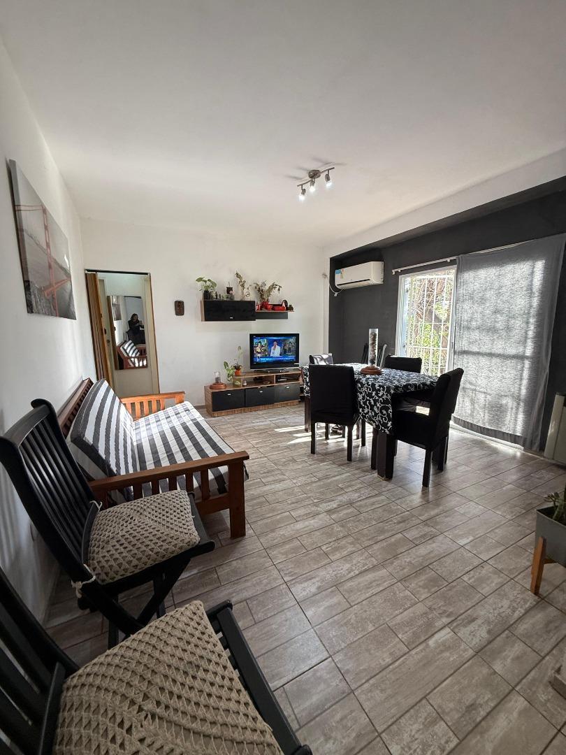 Departamento 4 ambientes con 1 baño