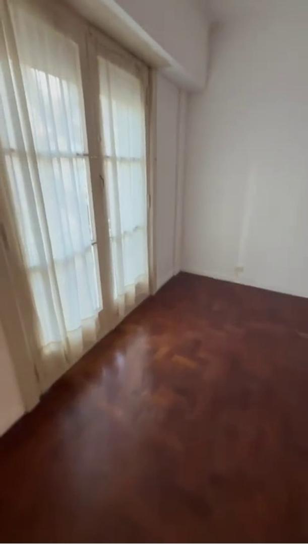 Vuelta De Obligado 1500, Piso 2