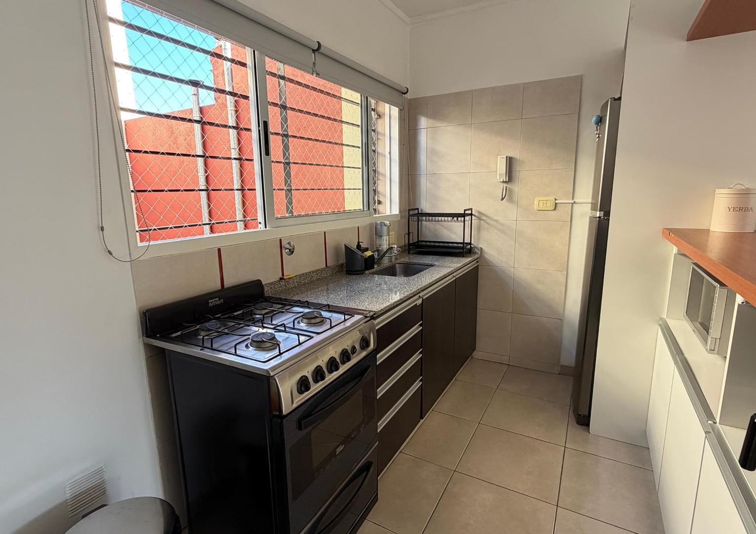 VENTA • LINIERS• PH • DOS AMBIENTES • FRENTE • BALCON Y TERRAZA