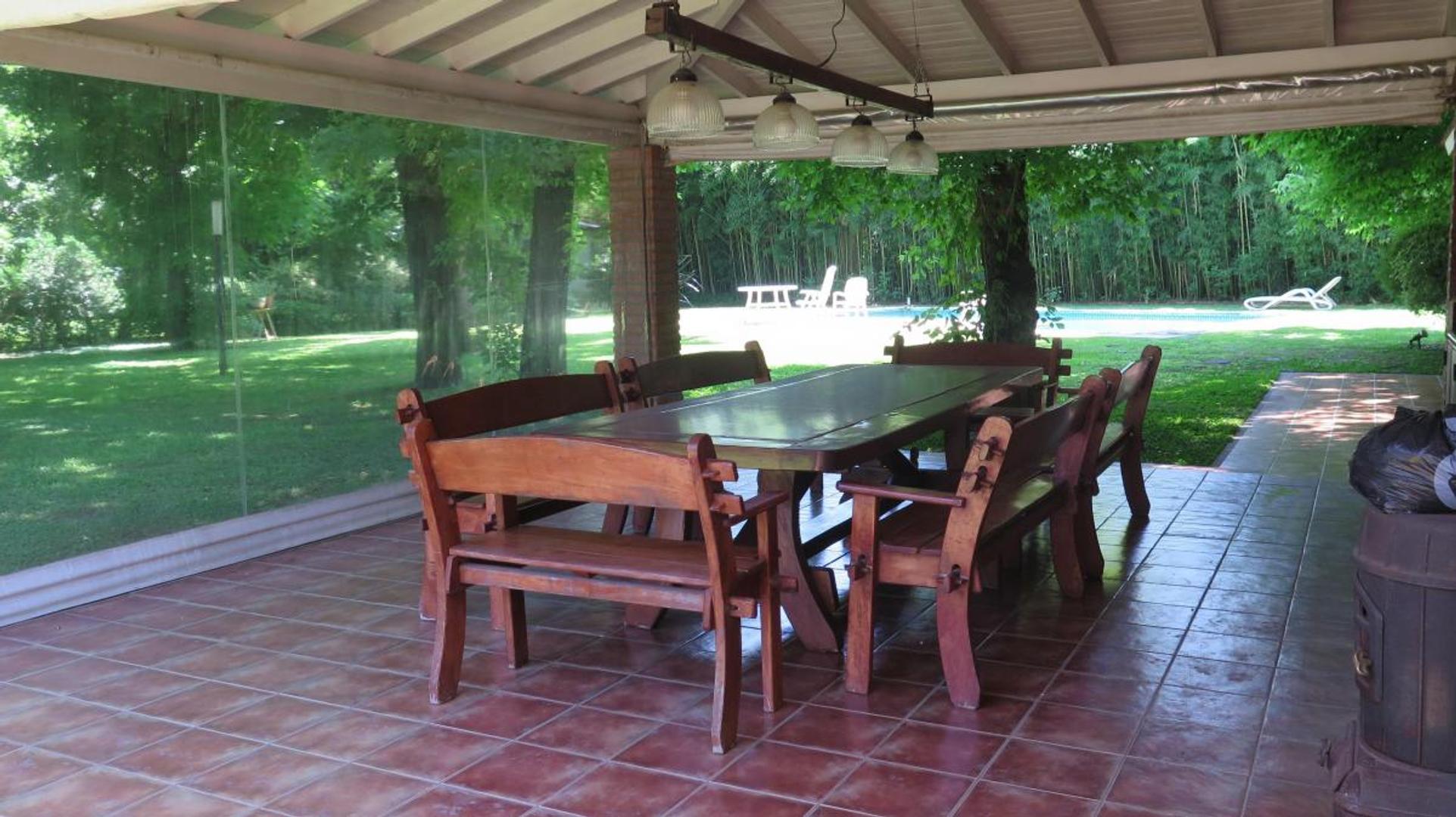 Casa en Venta en Barrio Parque Leloir, USD 650.000