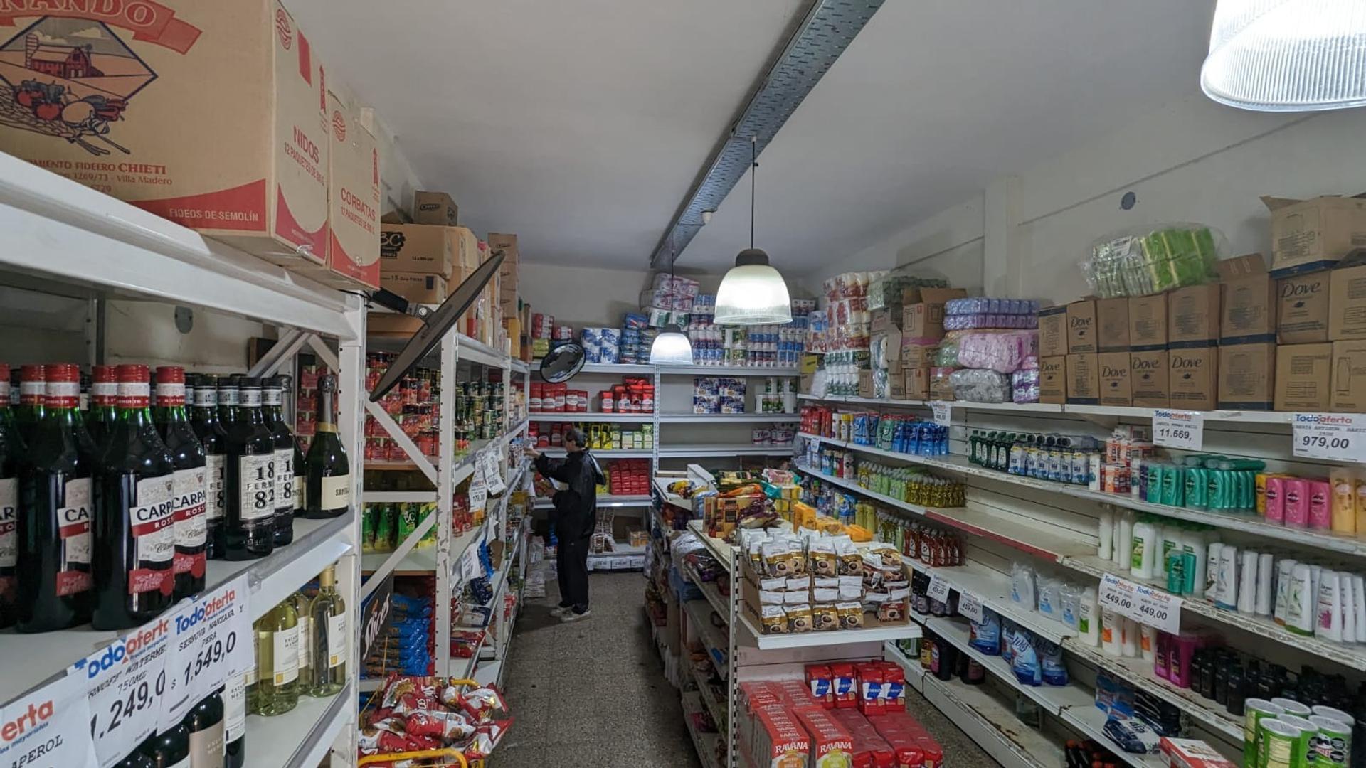 Local en Venta en Lanus Este, USD 199.900