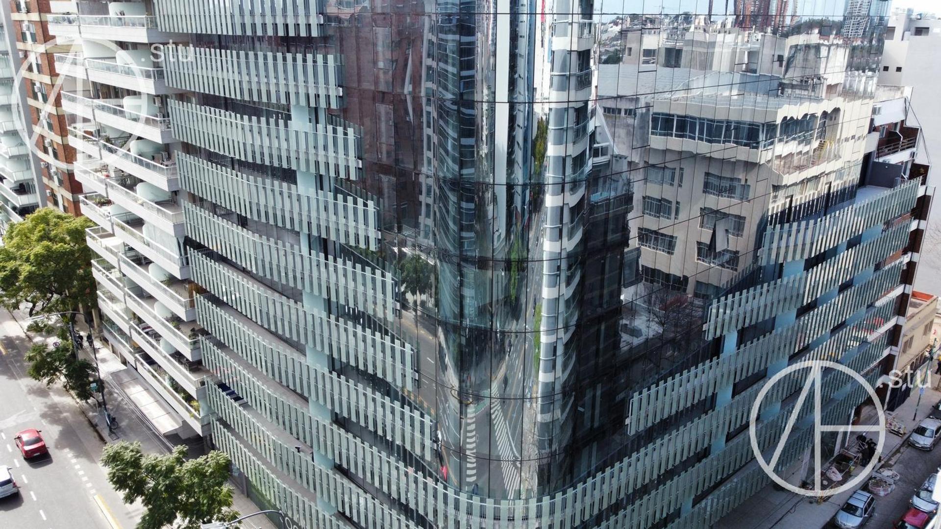 Av Libertador  al 6200