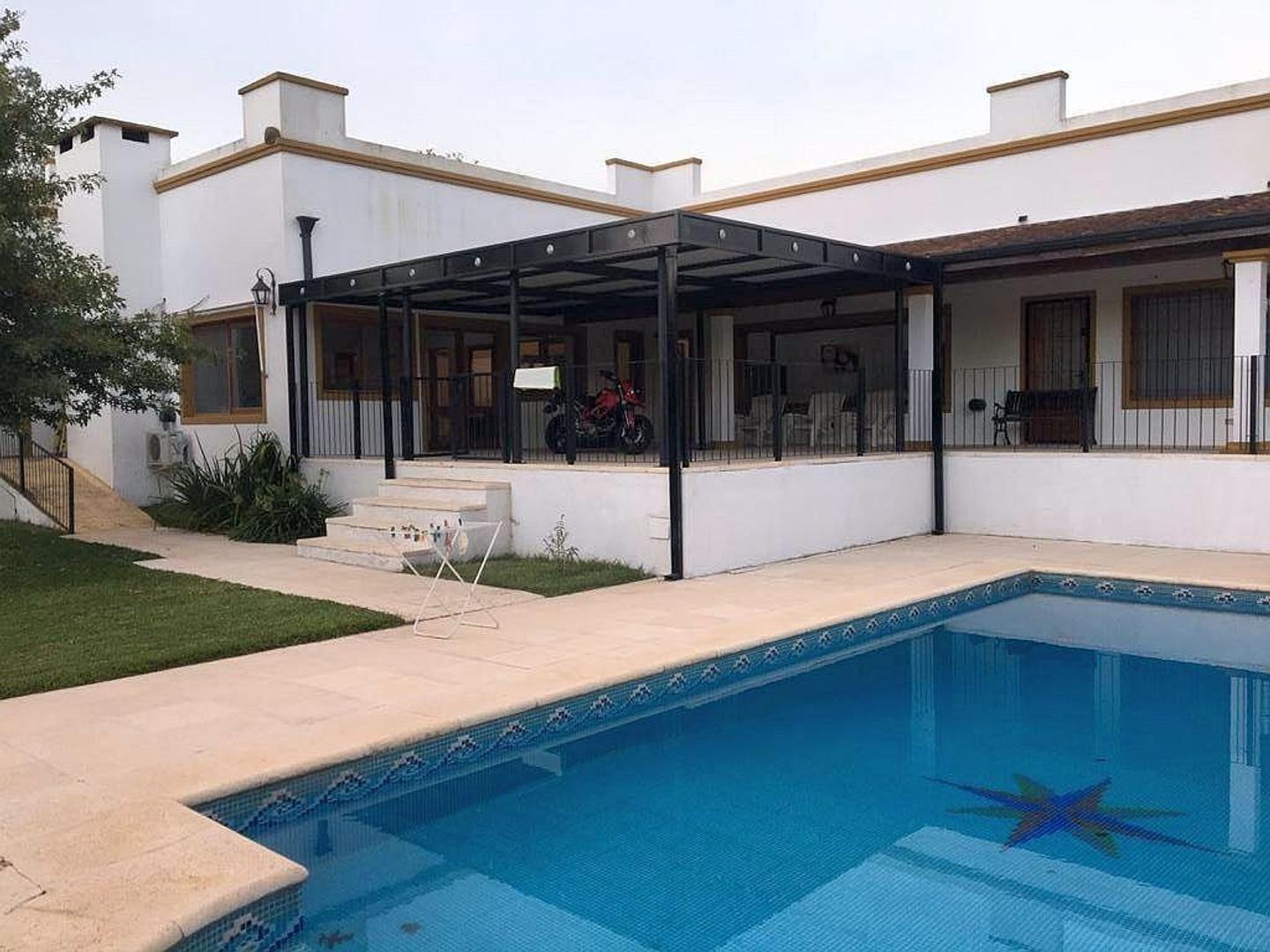Casa en Venta en Altos De Manzanares, USD 330.000