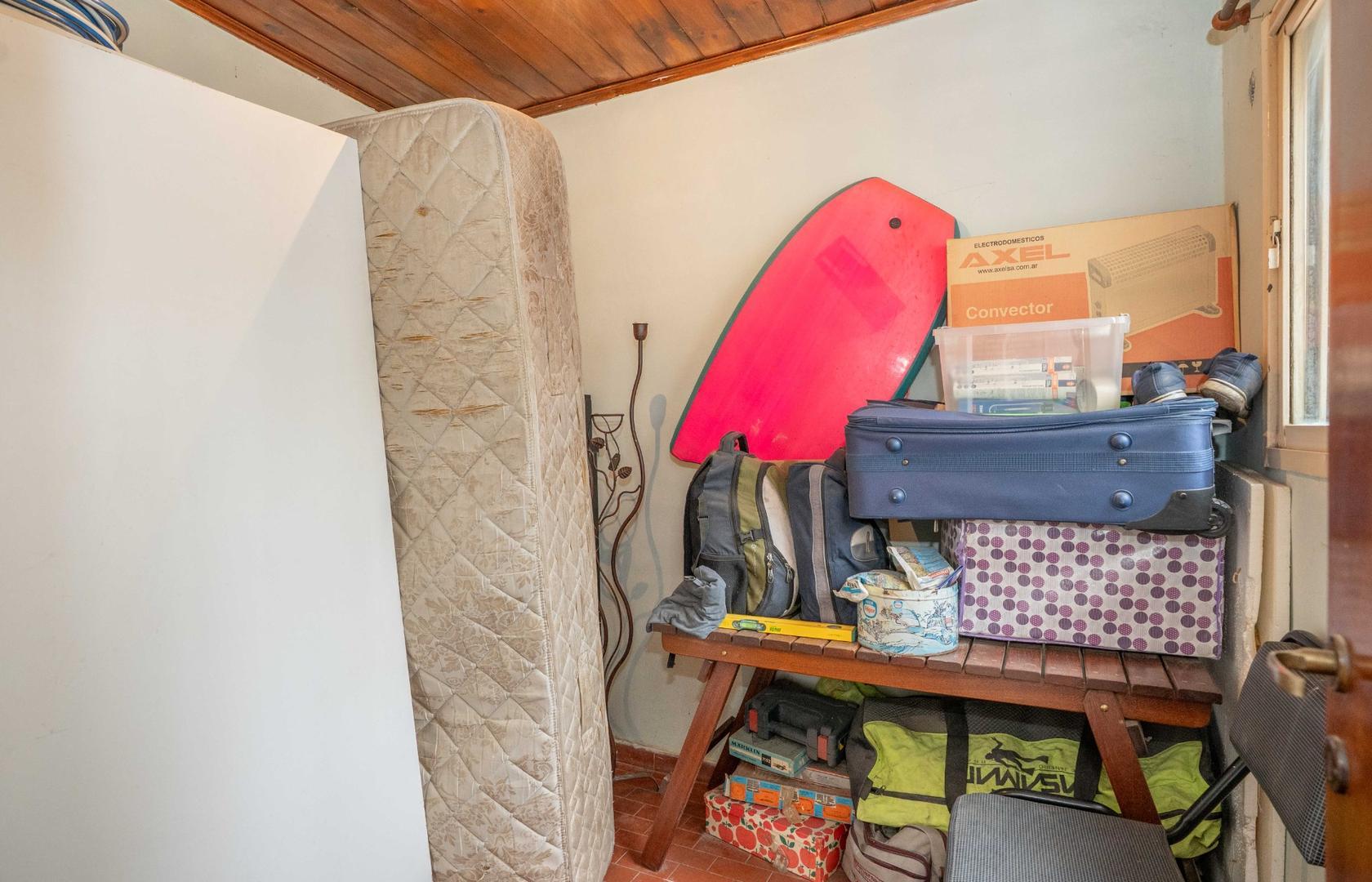 Depto Tipo Casa en Venta 80 años