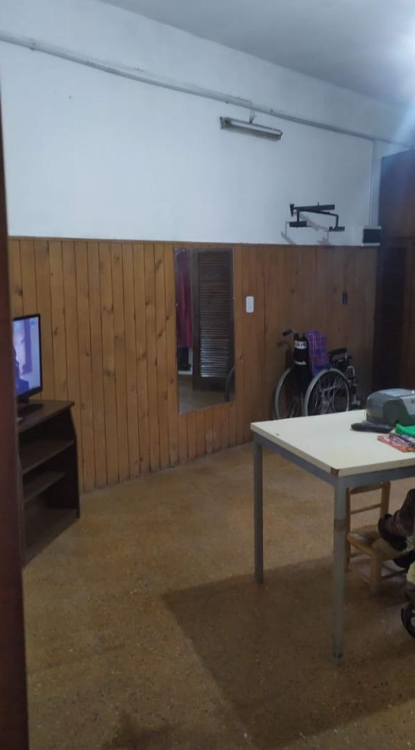 Casa en Venta en Berazategui Oeste, USD 110.000