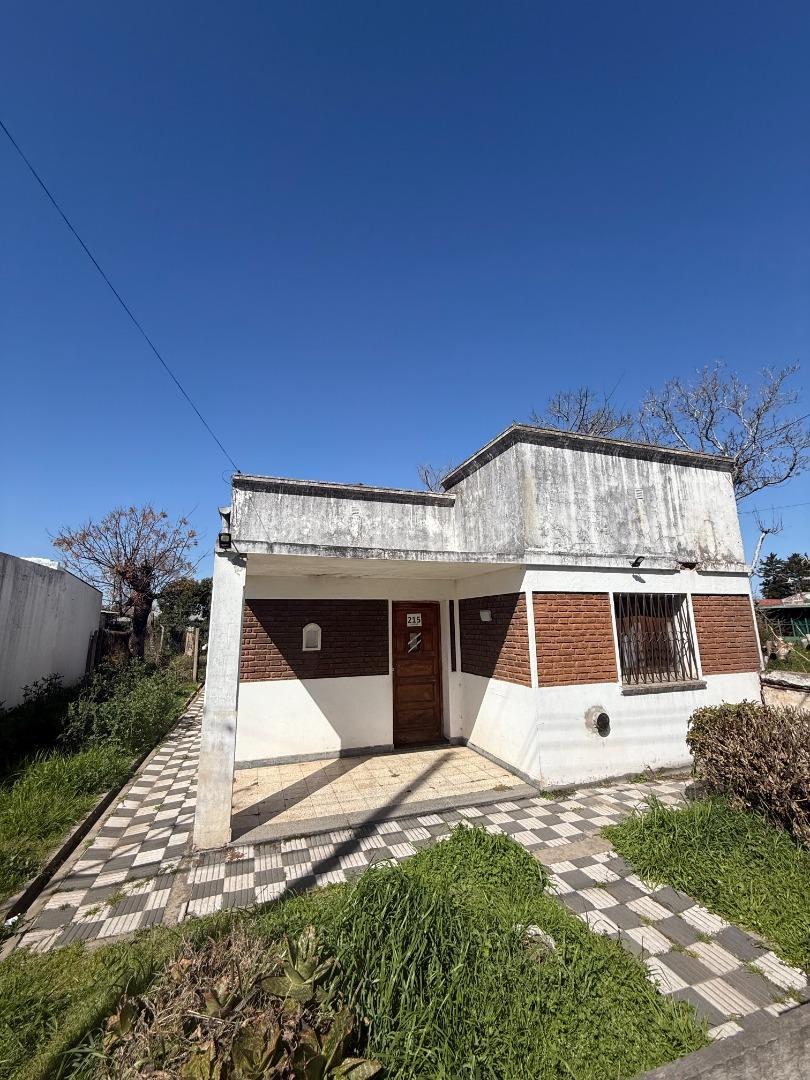 Casa en venta en Torres , Lujan.