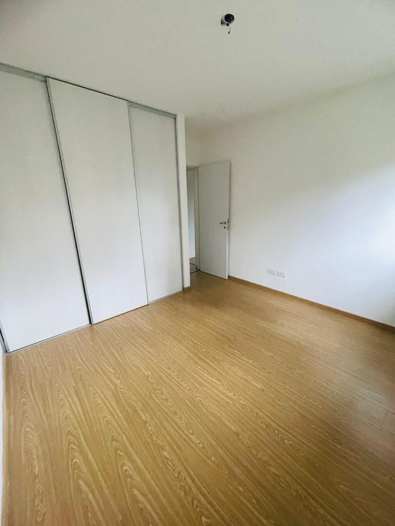 Garcia Del Cossio 2000, Piso 2