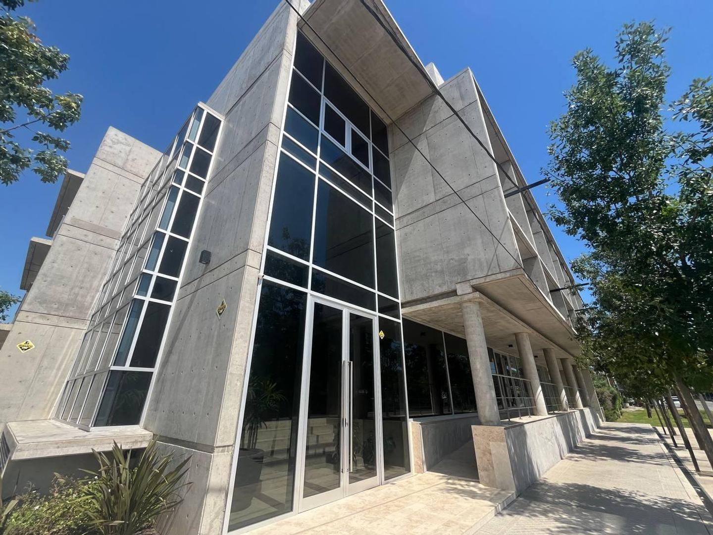 Oficina en Venta en Funes, USD 93.000