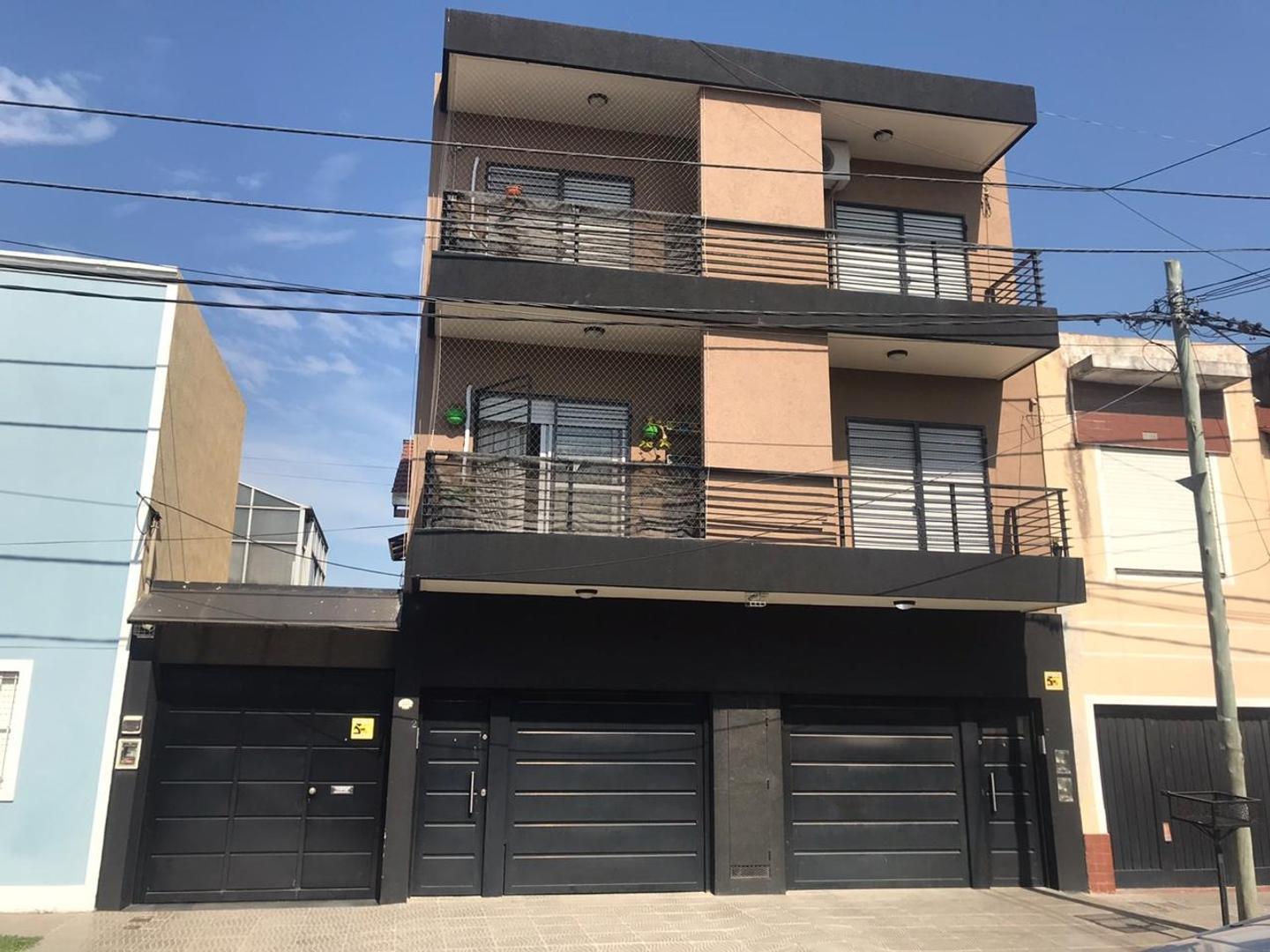 EXCELENTE CASA EN VENTA EN LOMAS DEL MIRADOR