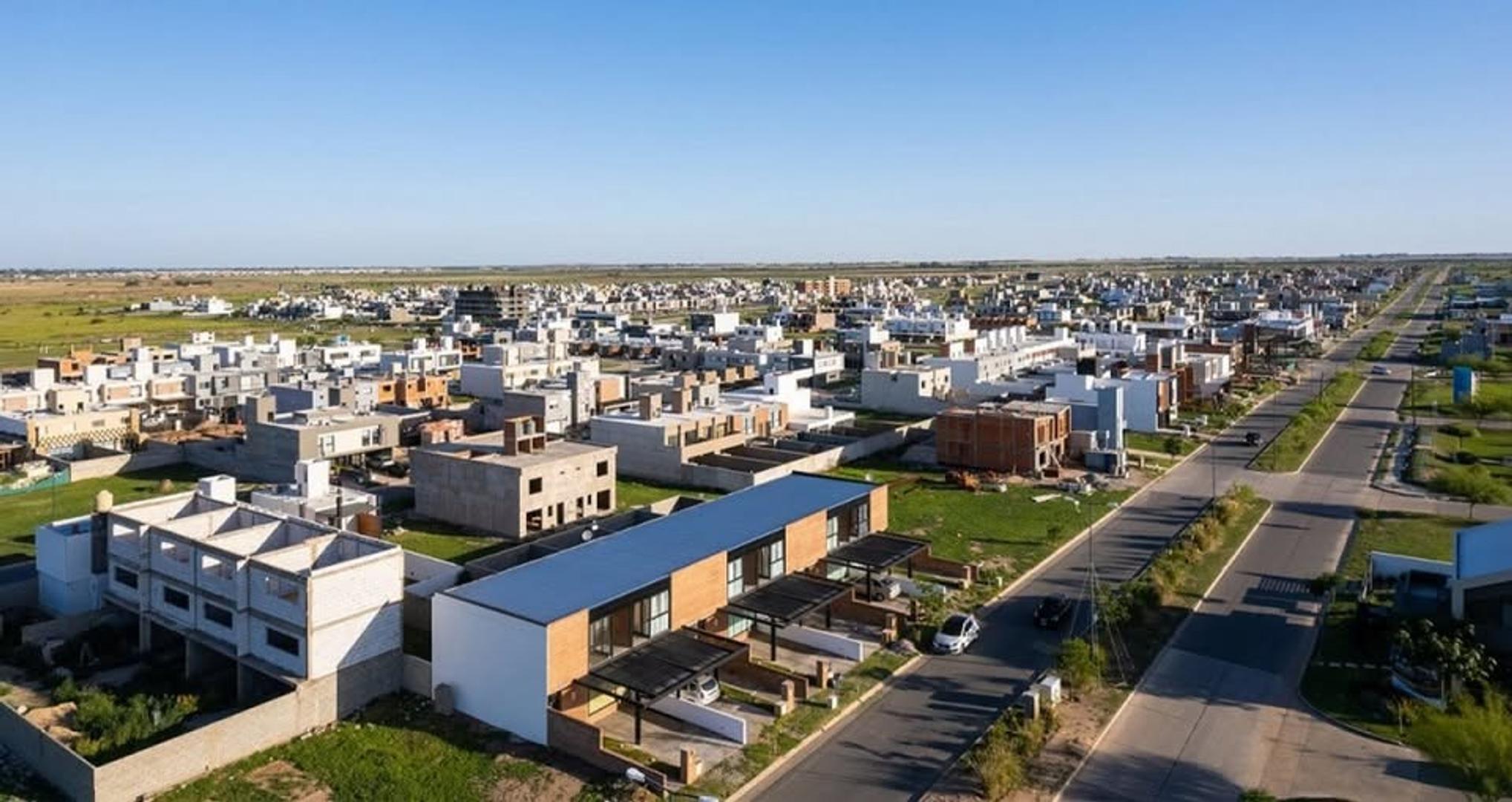 LOTE EN DOCTA BOULEVARD