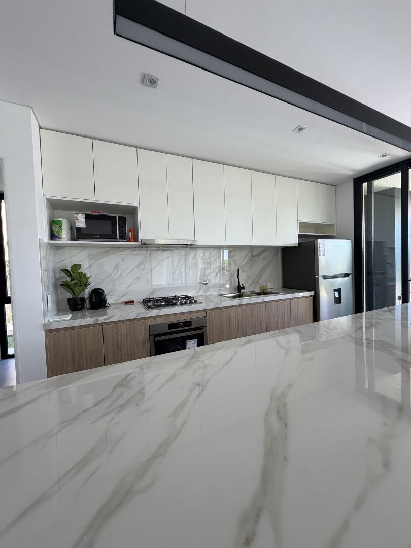 Casa en Alquiler A Estrenar