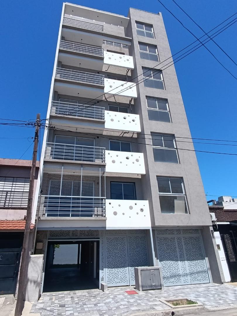 Departamento en Berazategui venta 3 ambientes