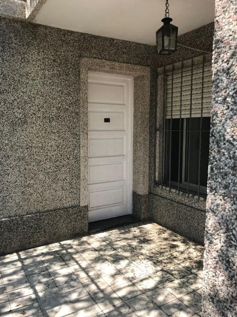 Casa en Alquiler de 2 dormitorios