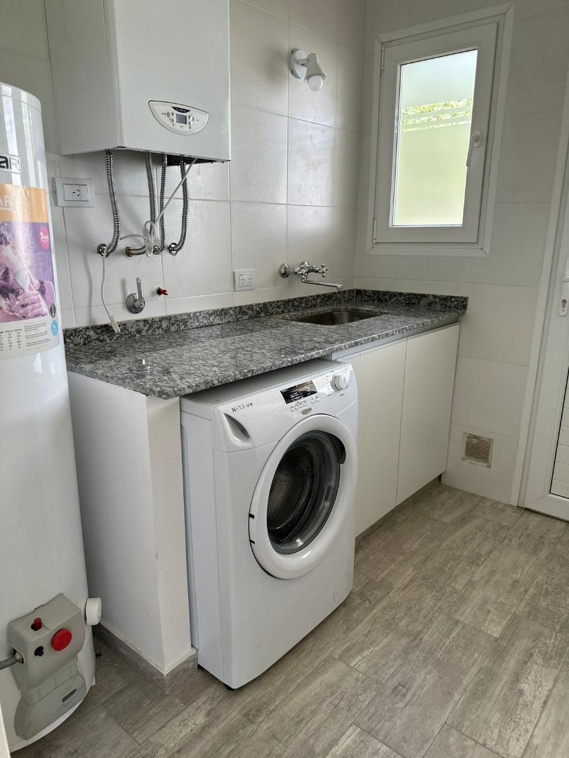 Casa a estrenar 4 ambientes en Alquiler en Haras del Sur 3