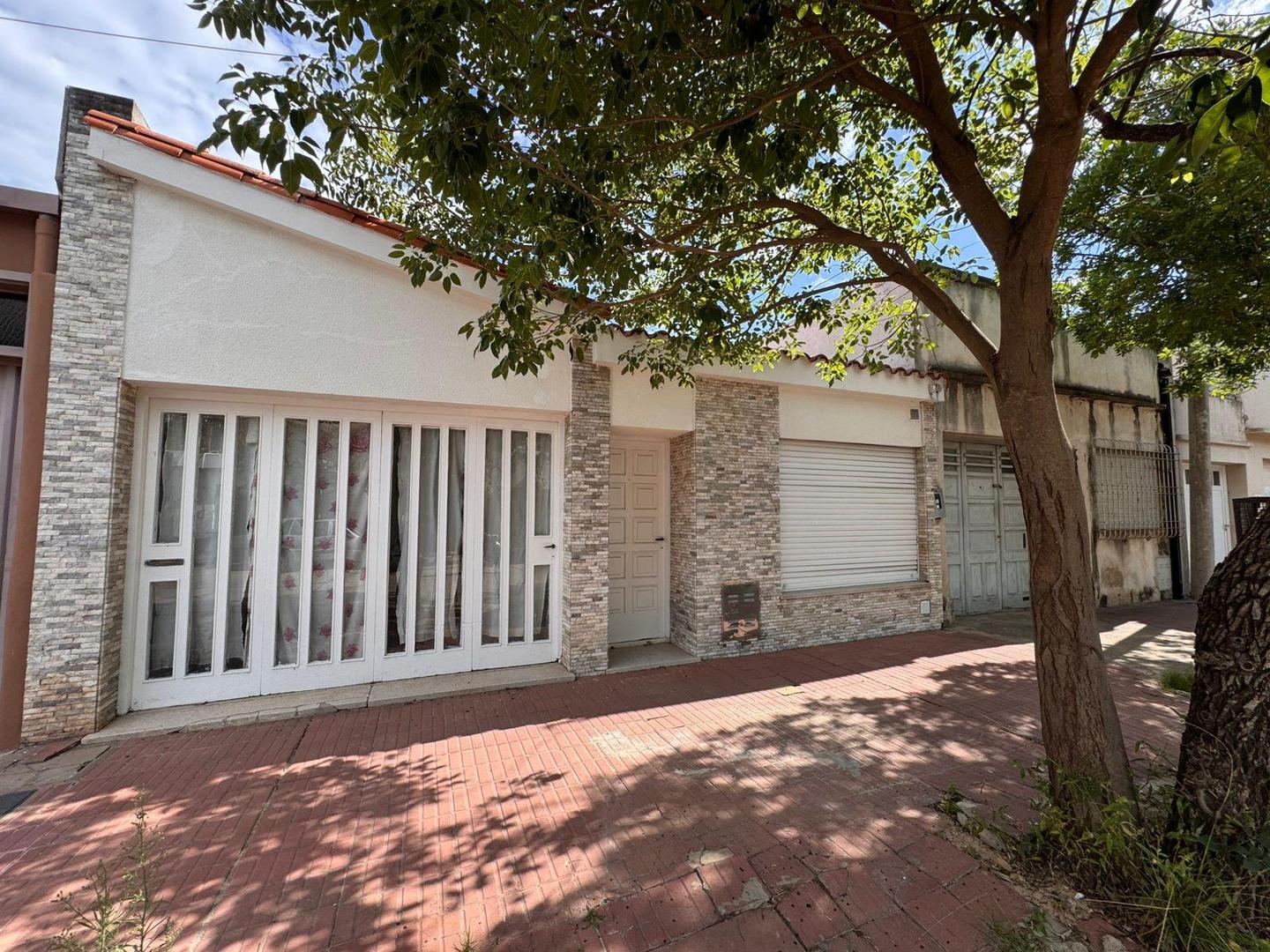 Casa en Barrio 30 de Octubre