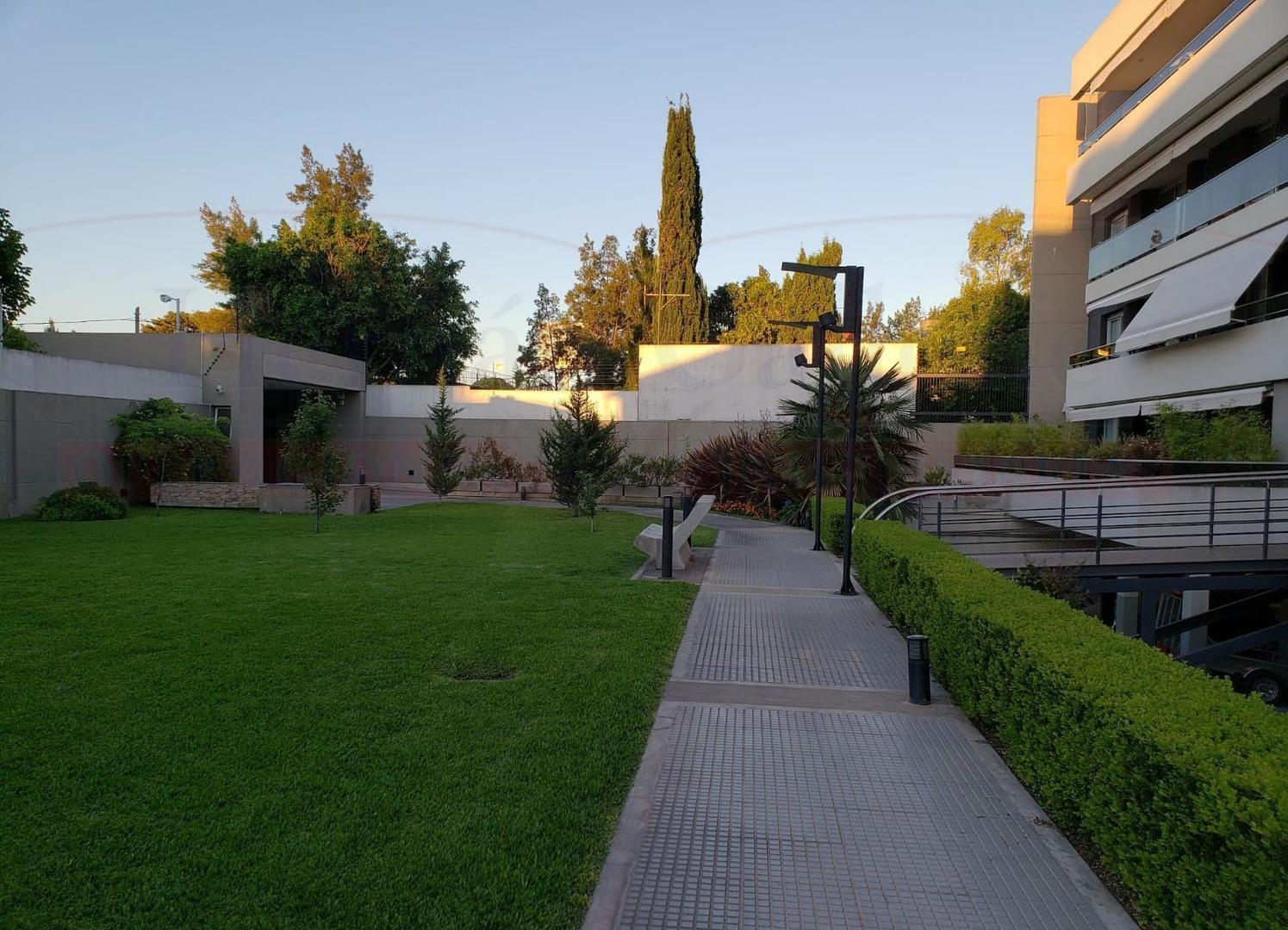 EXCELENTE DEPARTAMENTO 2 AMB. CON BALCÓN EN VITA RESIDENZA