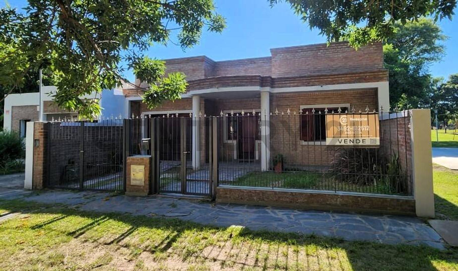 Saavedra 1800, Piso 0