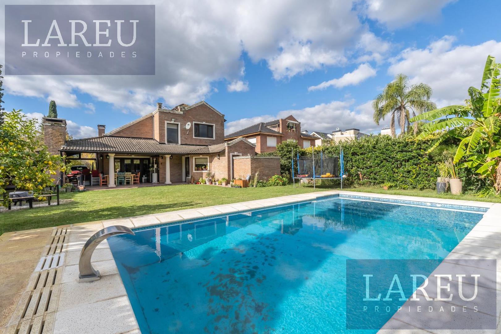 Venta Casa a estrenar 3 dormitorios, 263m2, Club Campo Pueyrredon, Club