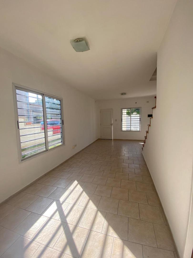 ALQUILER DUPLEX 3 AMBIENTES MERLO
