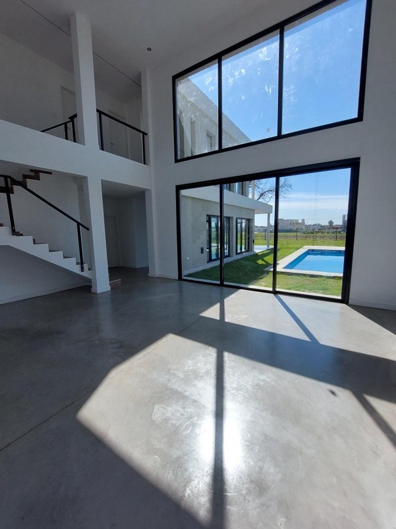 Casa en Venta en Pilar Del Este, USD 199.000