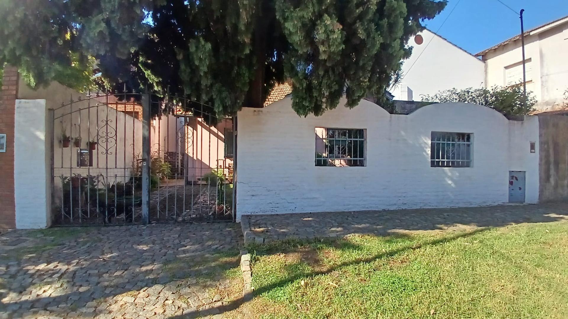 casa en venta sobre lote de 10 x 76
