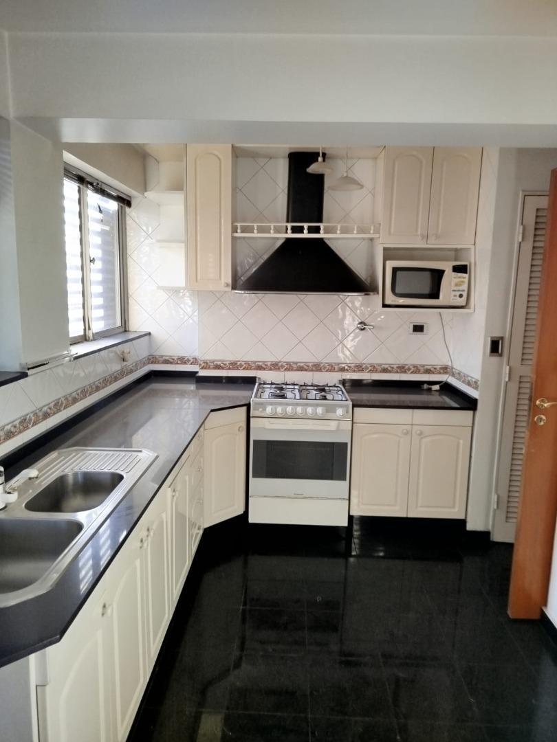 Departamento en Alquiler de 3 dormitorios