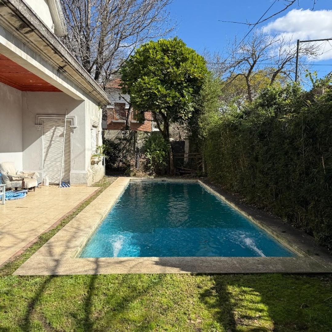 Casa 4 ambientes con 4 baños