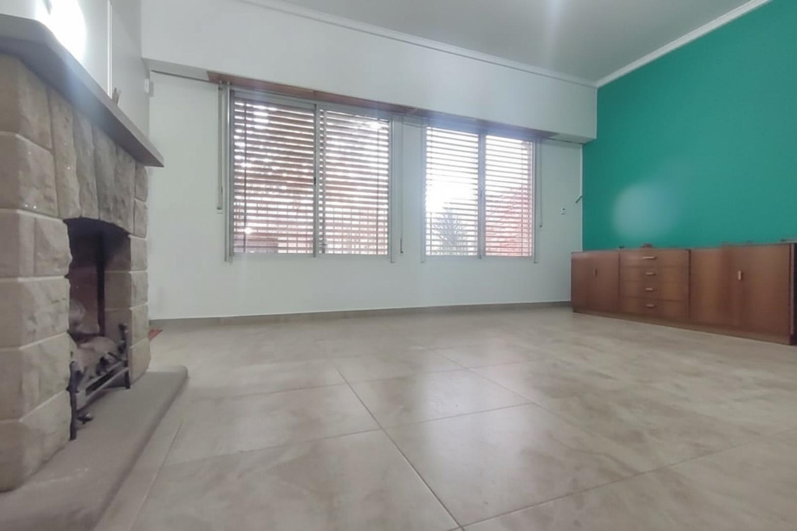 Monseñor Angelelli 800