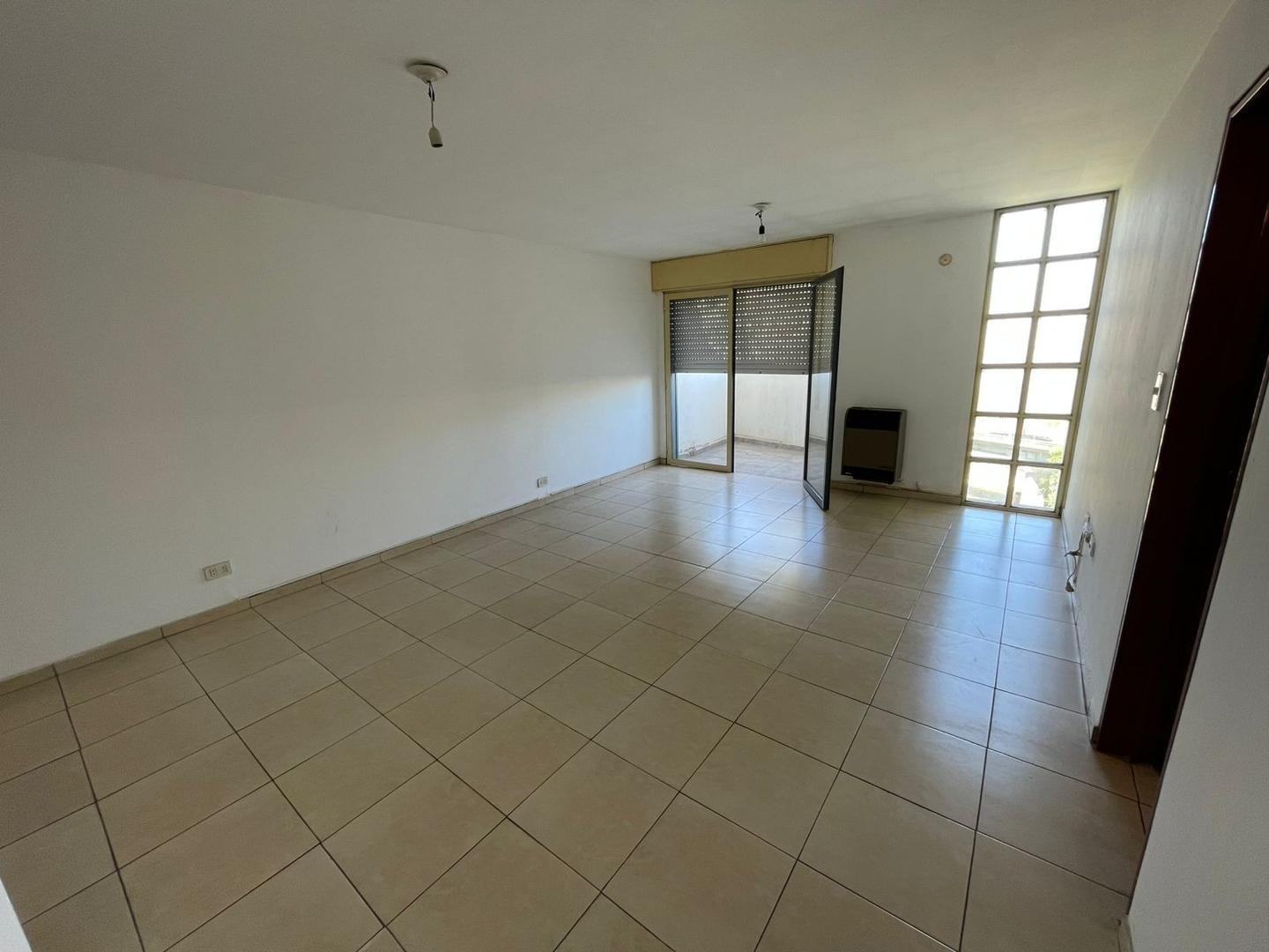 DEPARTAMENTO EN ALQUILER B GRAL PAZ 3 DORM