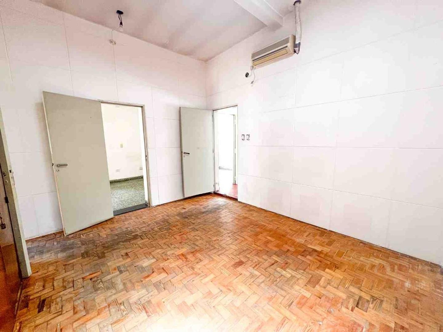 Coronel Domínguez 100