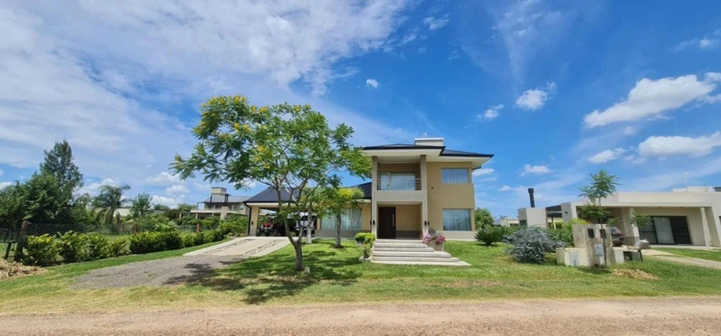 Casa en Venta de 3 dormitorios