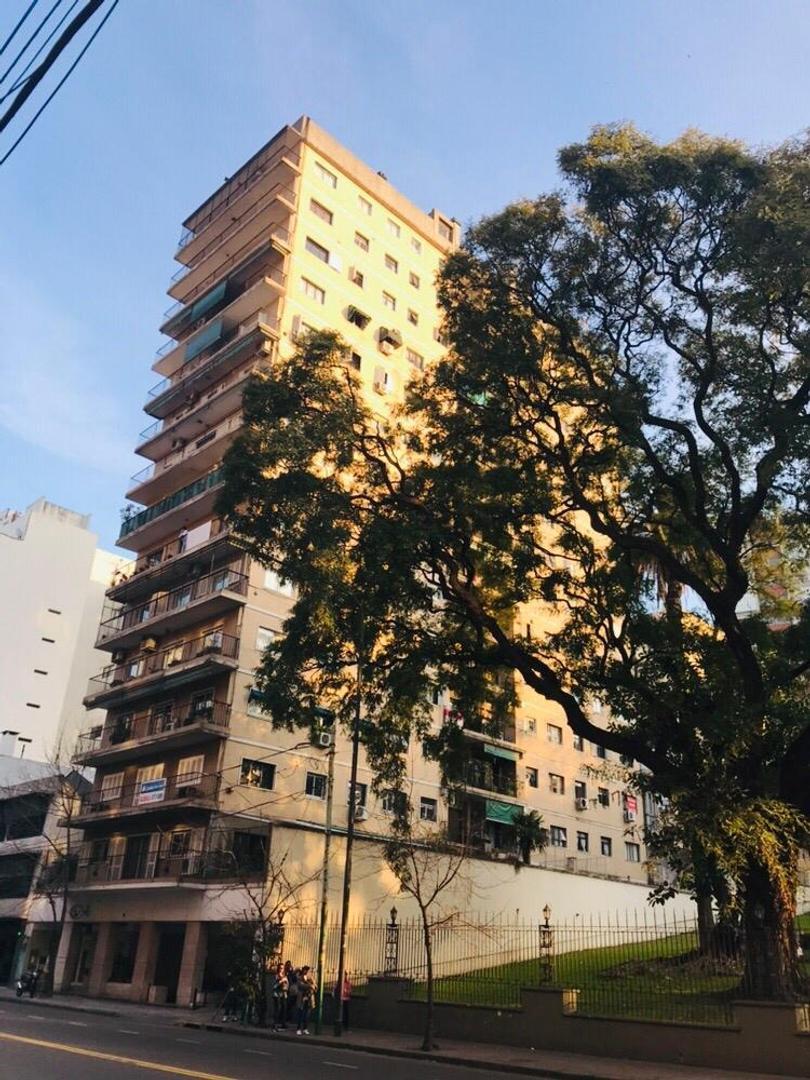 Luis María Campos 360 , Piso 3