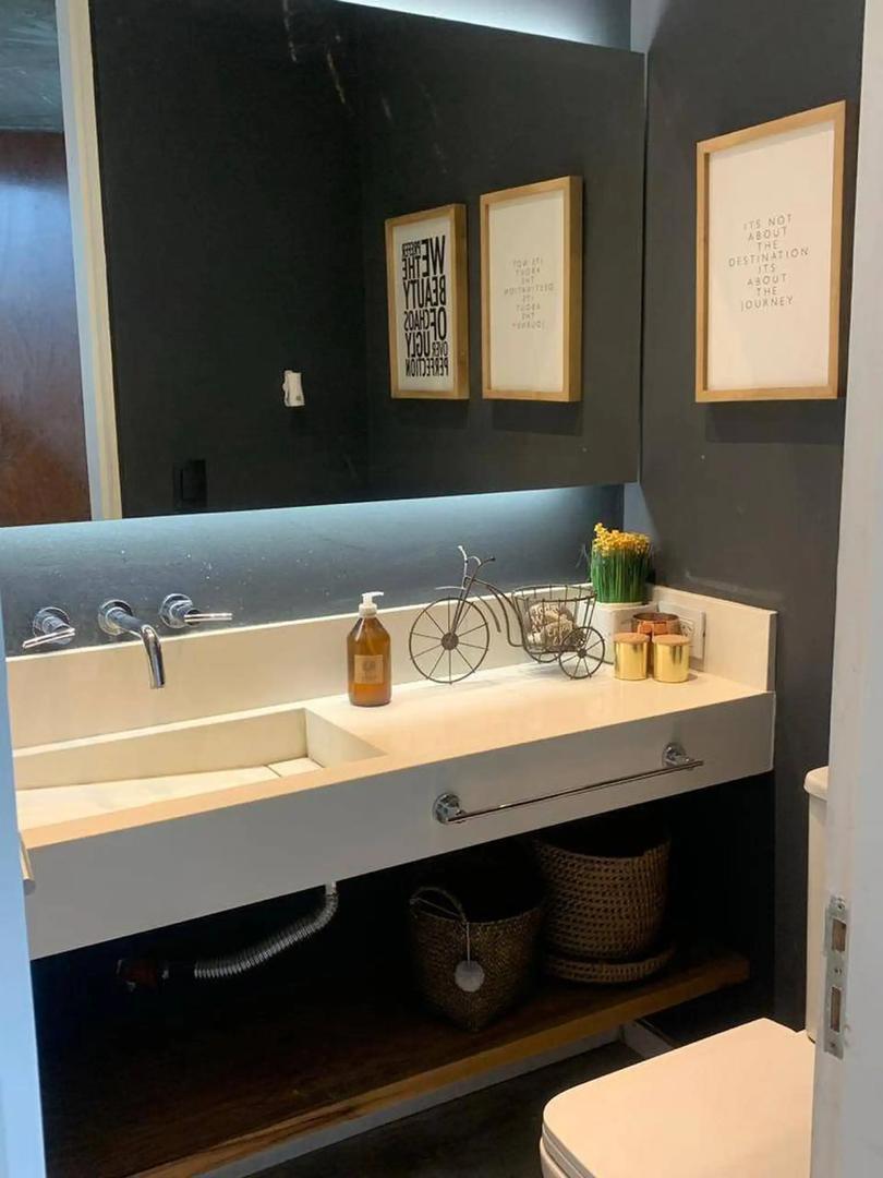 Casa en Alquiler Temporal con 2 cocheras