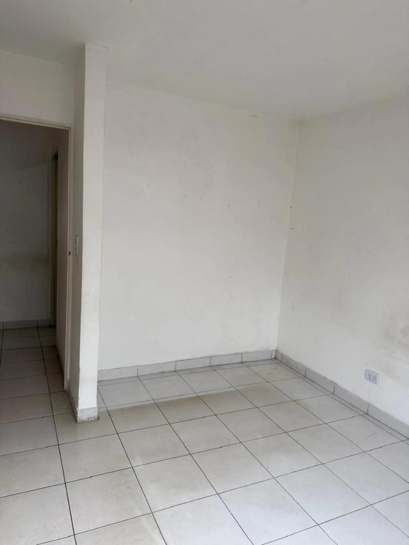 A metros de colectora, muy buena ubicación!