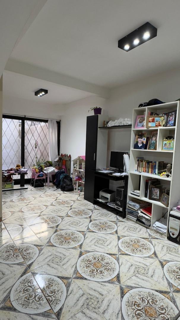 CASA PH 4 AMBIENTES CON PATIO Y TERRAZA LUZURIAGA