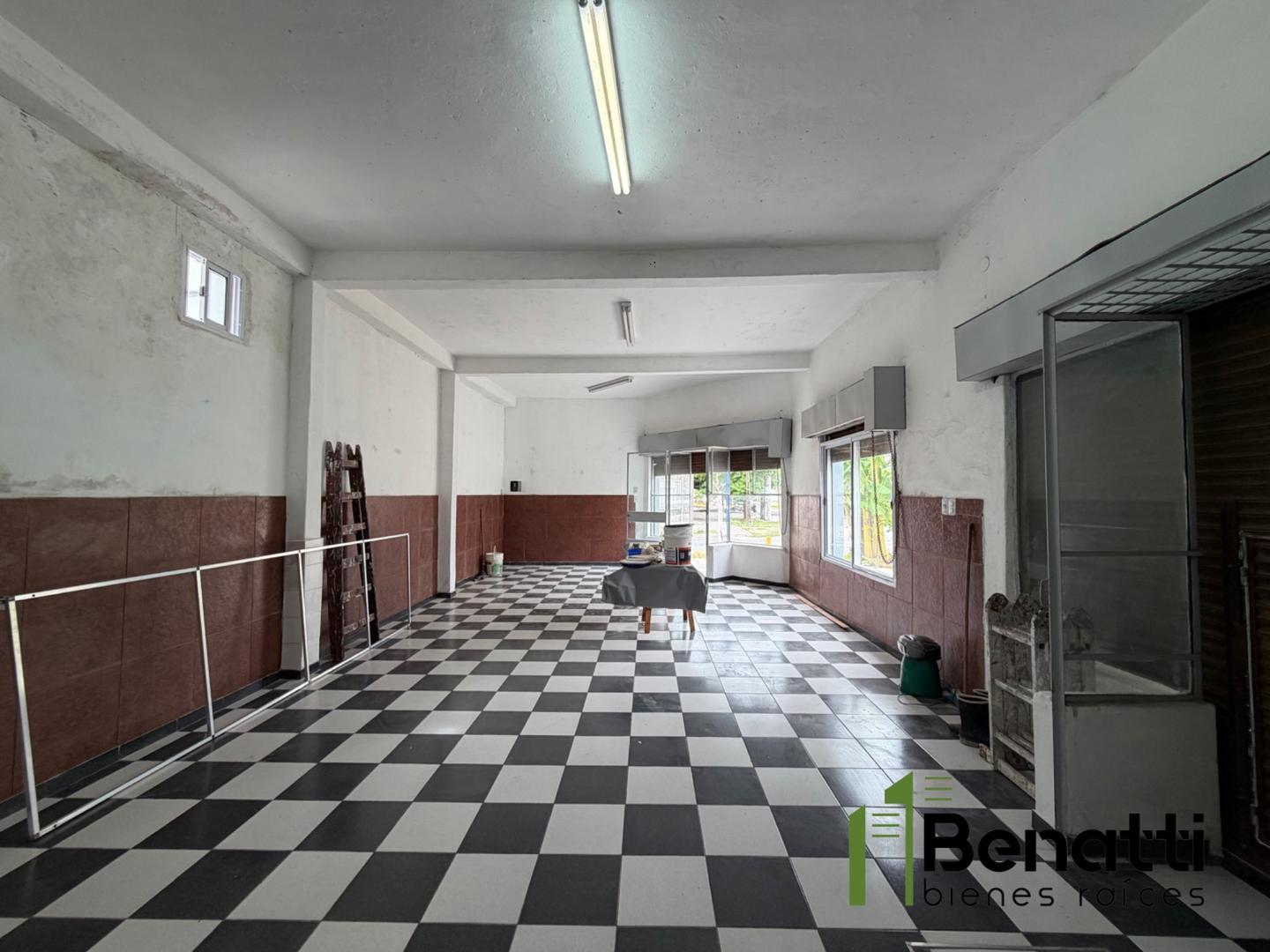 Local en Alquiler en Ramos Mejia, $ 500.000