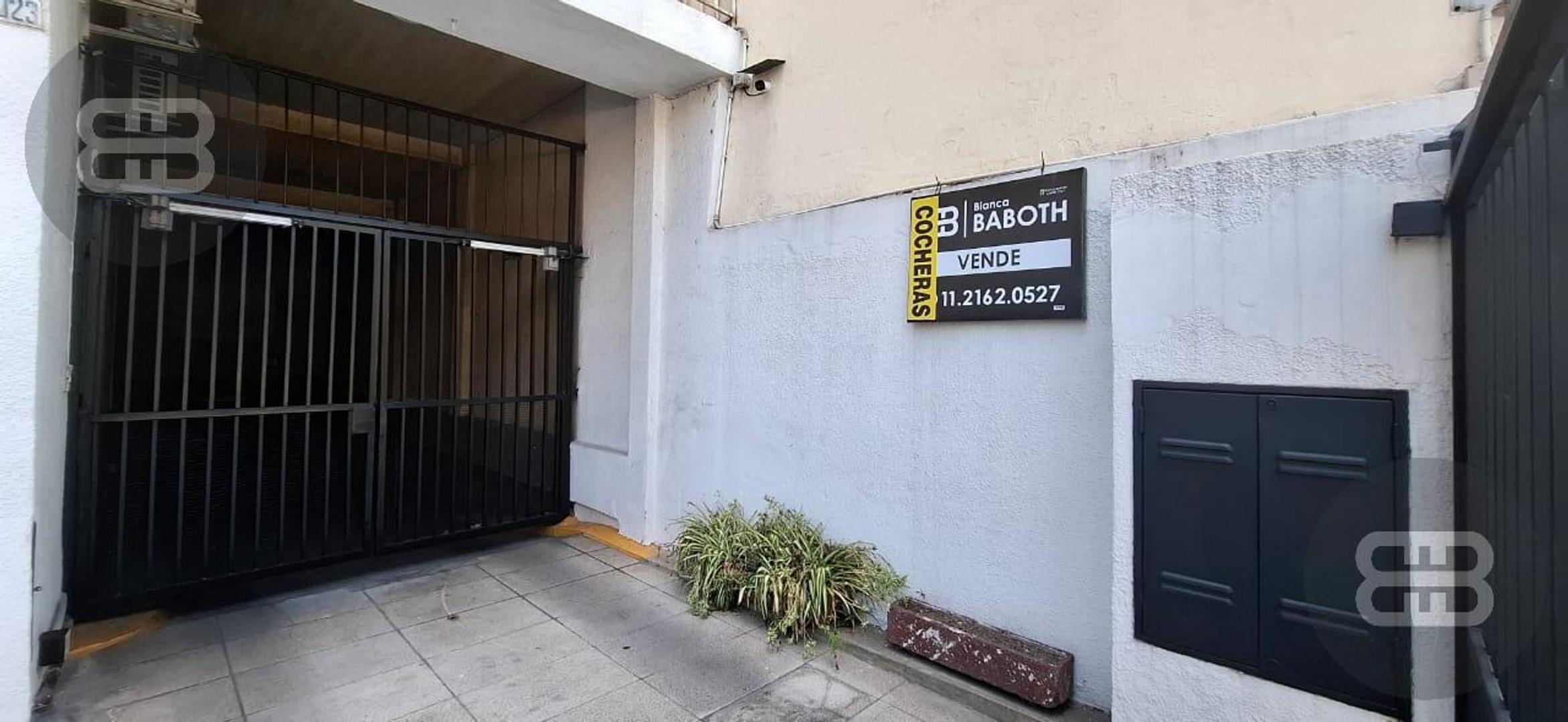 Cochera en venta - Villa ballester centro