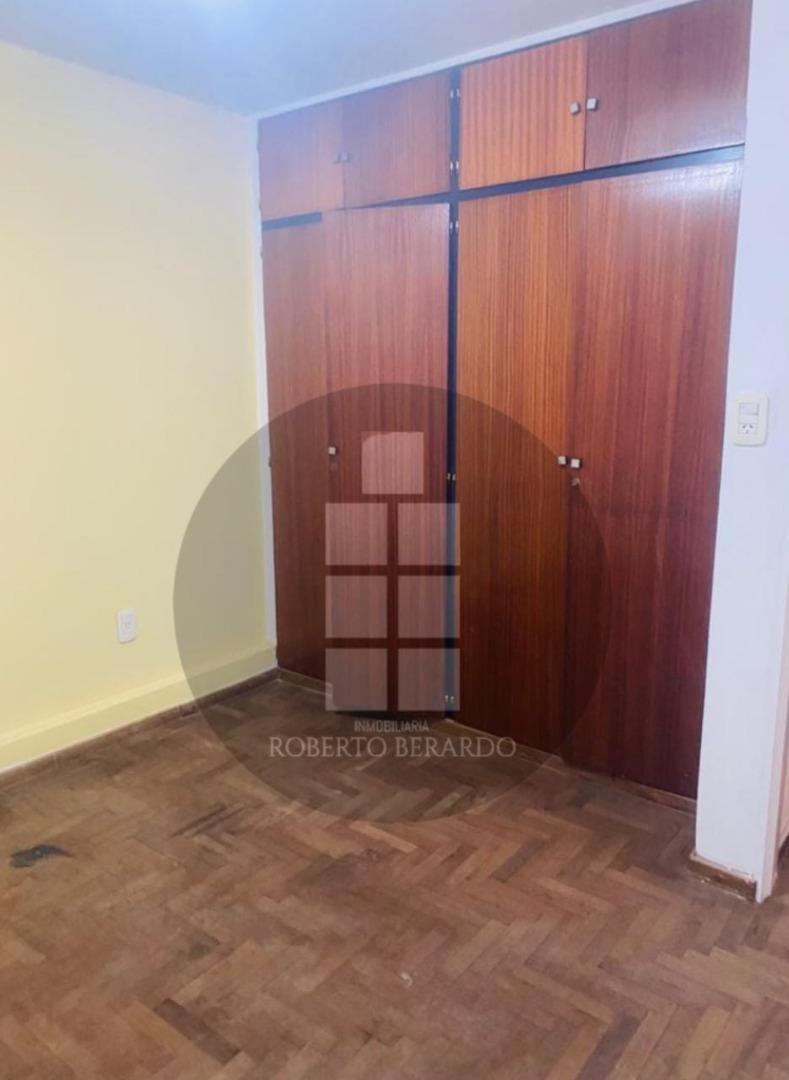 1ro De Mayo 574 , Piso 1