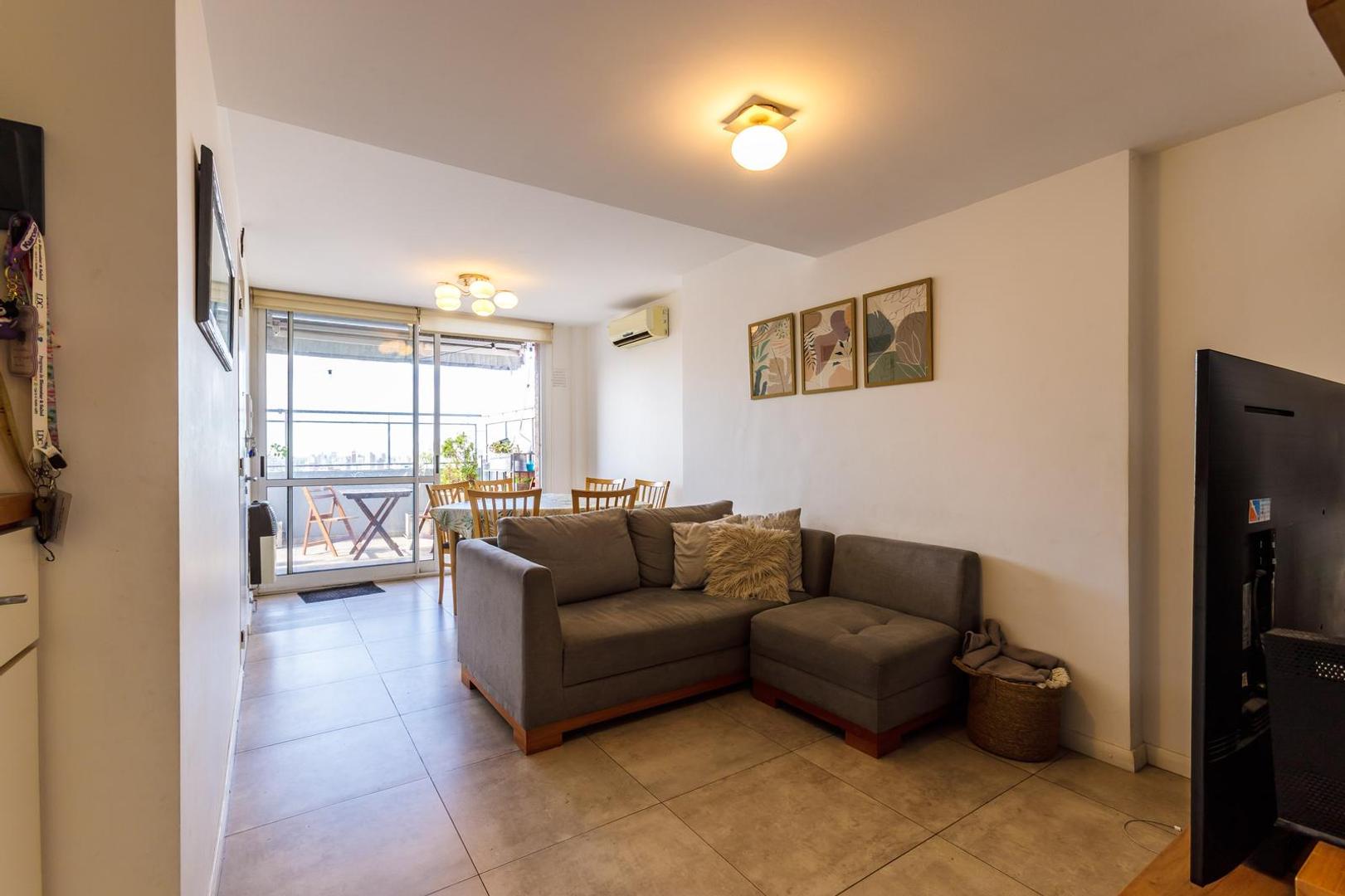 Departamento 5 ambientes con 2 baños