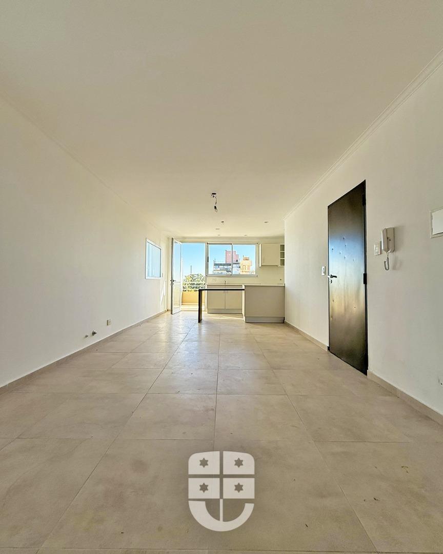 INCREIBLE DUPLEX EN VENTA EN ARROYITO