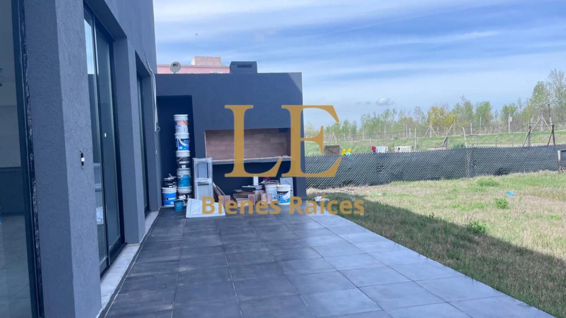 VENTA CASA EN SAN SEBASTIAN