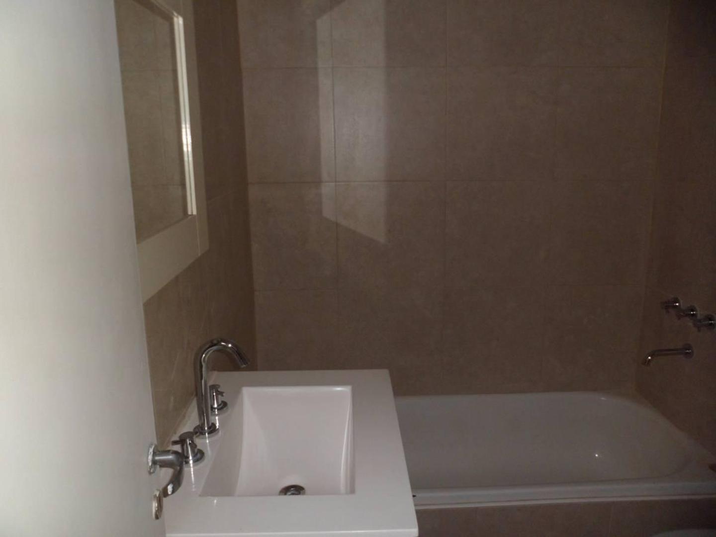 Departamento en Venta en Lomas De Zamora, USD 130.000