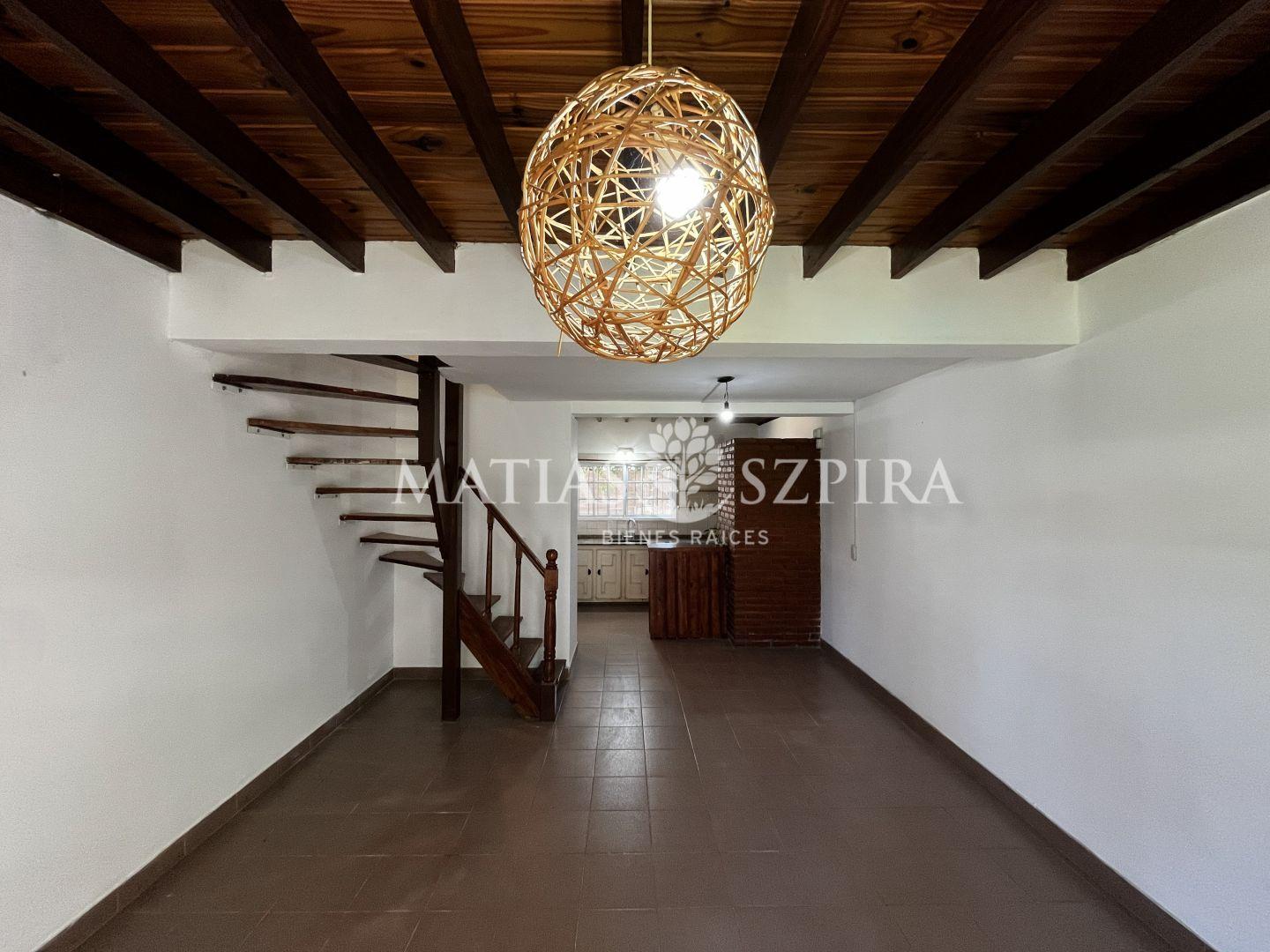 Casa en Venta en Villa Gobernador Udaondo, USD 159.000