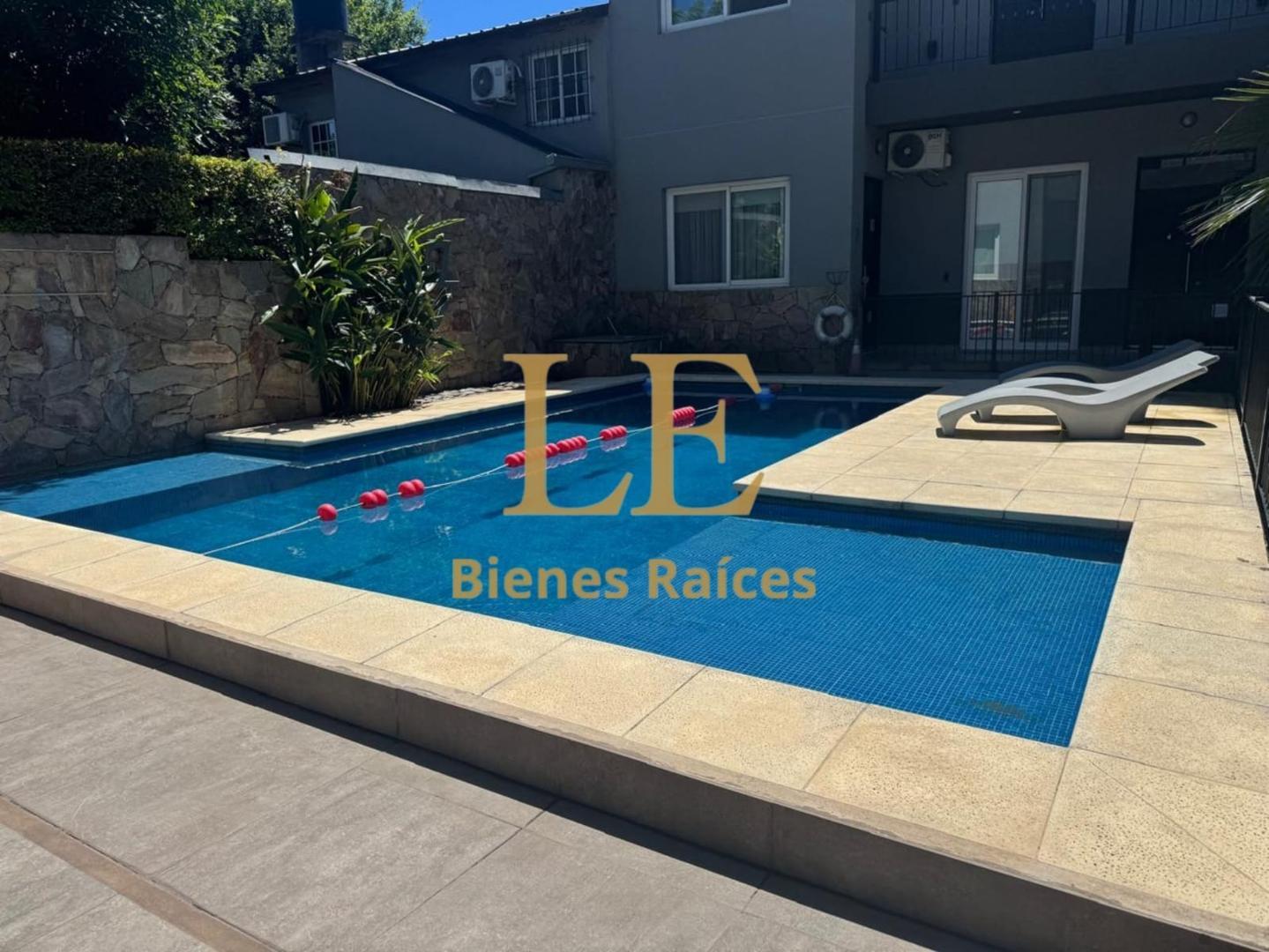 Departamento en Alquiler con 1 cocheras