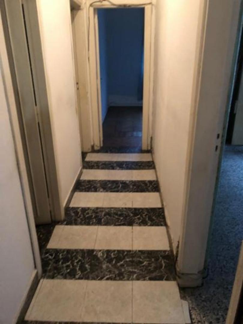 Casa en Venta con 5 cocheras